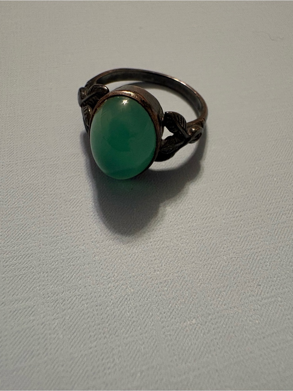 Vintage Arts & Crafts Sterling Silver Leaf Ring - Green Chalcedony Cabochon